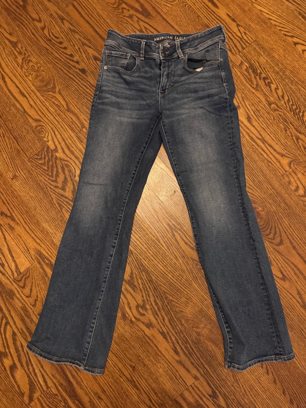 American Eagle Outfitters Women's Faded Medium Blue Skinny Jeans